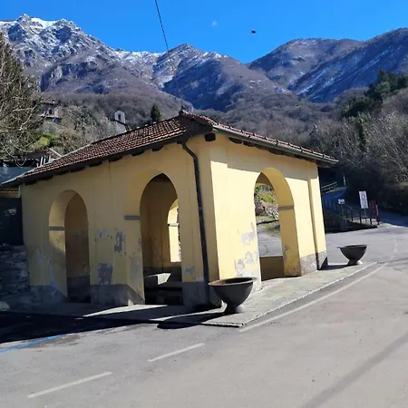 Apartment Maria House Lierna
